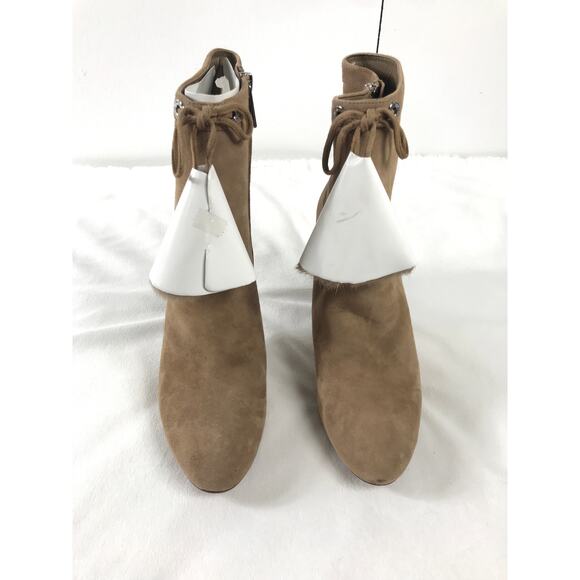 New Michael Kors Remi 9.5 Suede Light Khaki Beige Ankle Bootie Boots Stilettos - Picture 3 of 11